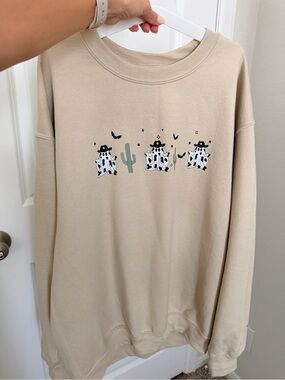 Beige Crewneck Sweatshirt with Cowgirl Ghost Graphic